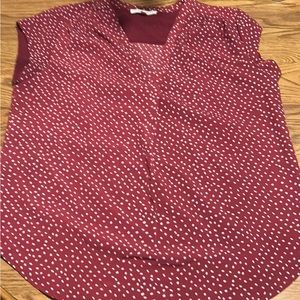 Woman’s sleeveless Blouse